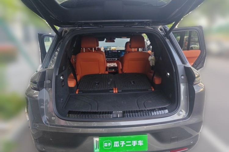 Used Li Auto L8 2023 Pro Model Trunk