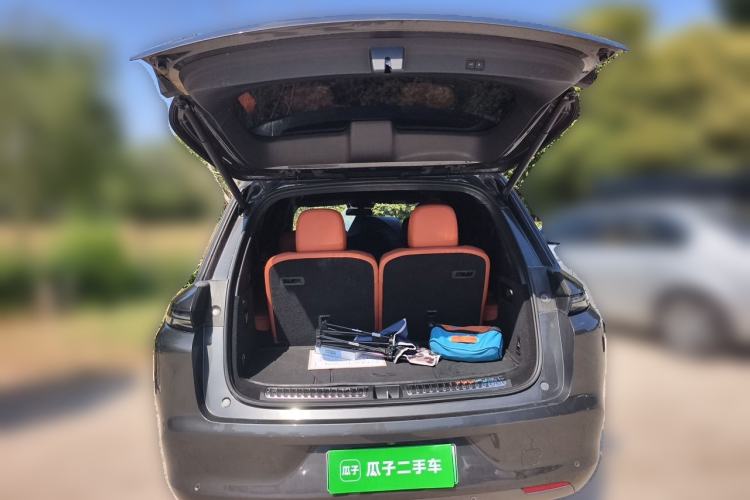 Used Li Auto L8 2023 Pro Model Trunk