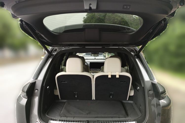 Used Li Auto L8 2023 Pro Model Trunk