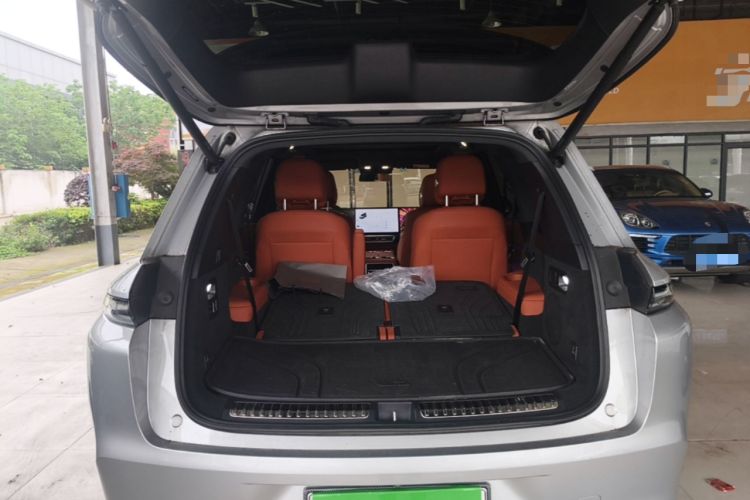 Used Li Auto L8 2023 Pro Model Trunk