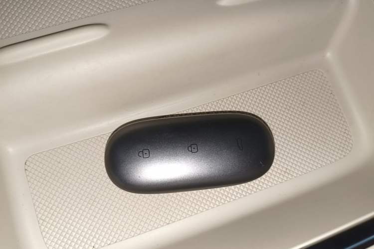 Used Li Auto L8 2023 Air model Vehicle Key