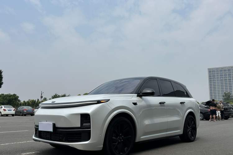 Used Li Auto L8 2023 Air model Guazi used car, China used car export, Used car for sale, Used  cars, Cheapest cars for sale