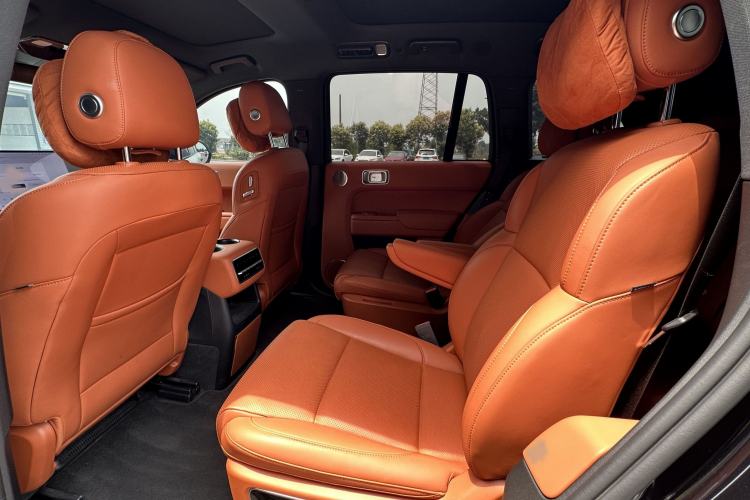 Used Li Auto L8 2023 Air model Interior 2