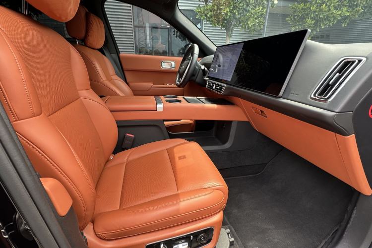 Used Li Auto L8 2023 Air model Interior 3