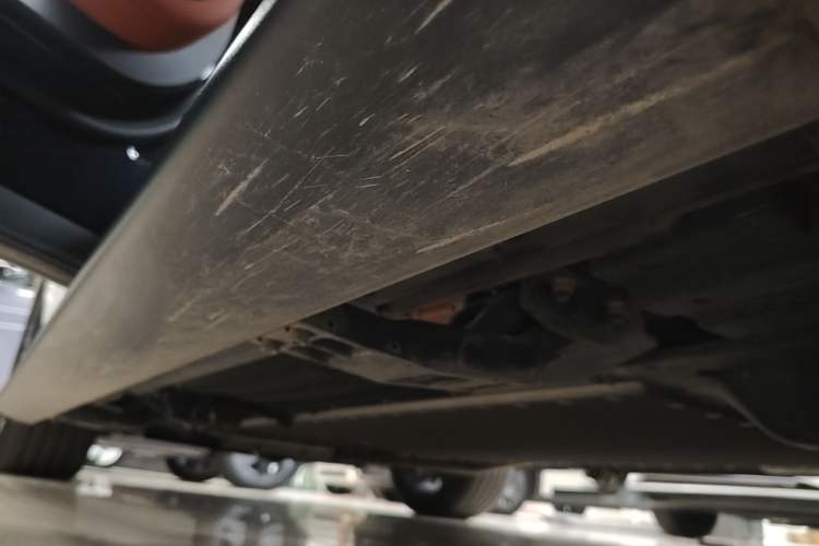 Used Li Auto L8 2023 Air model Left Side Sill