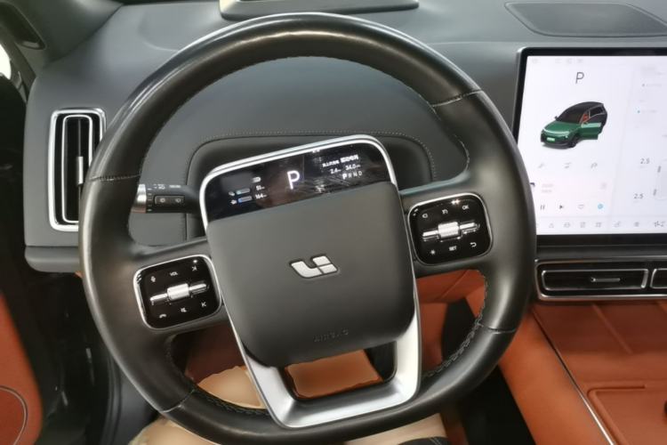 Used Li Auto L8 2023 Pro Model Steering Wheel