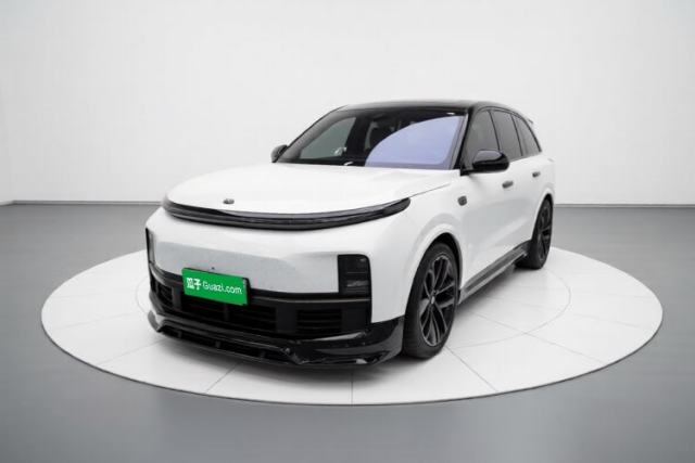 Li Auto L8 2023 Pro Model usado
