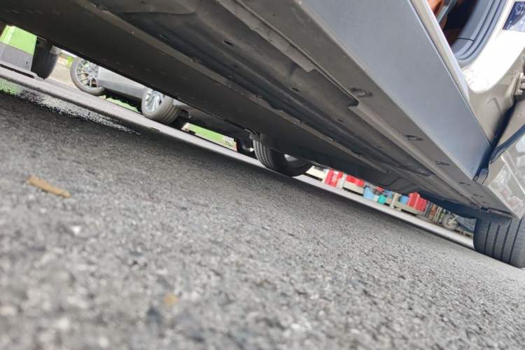 Used Li Auto L8 2023 Pro Model Chassis Front Left