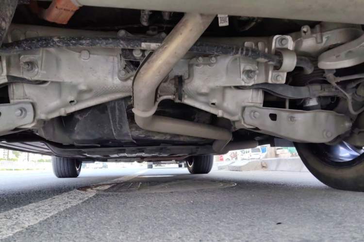 Used Li Auto L8 2023 Pro Model Chassis Rear