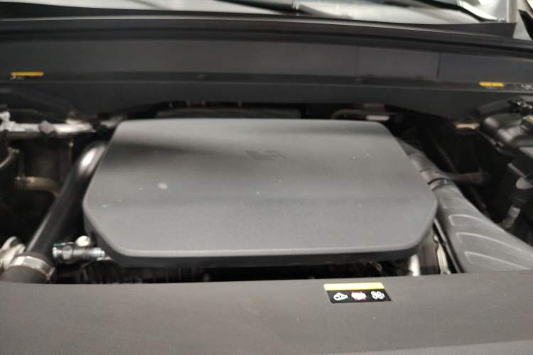 Used Li Auto L8 2023 Max model Engine Bay