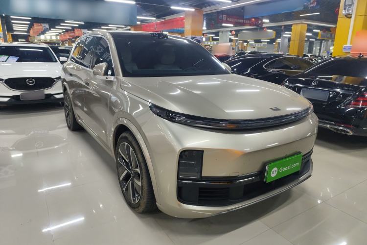 Used Li Auto L8 2023 Max model Exterior 2