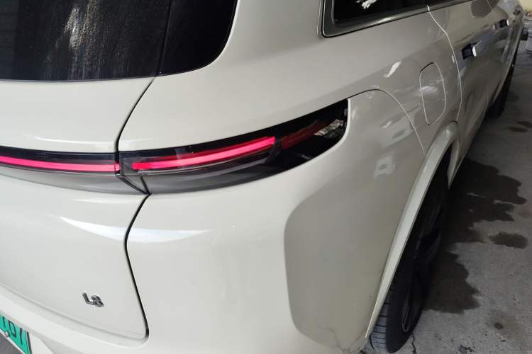 Used Li Auto L8 2023 Max model Exterior 6