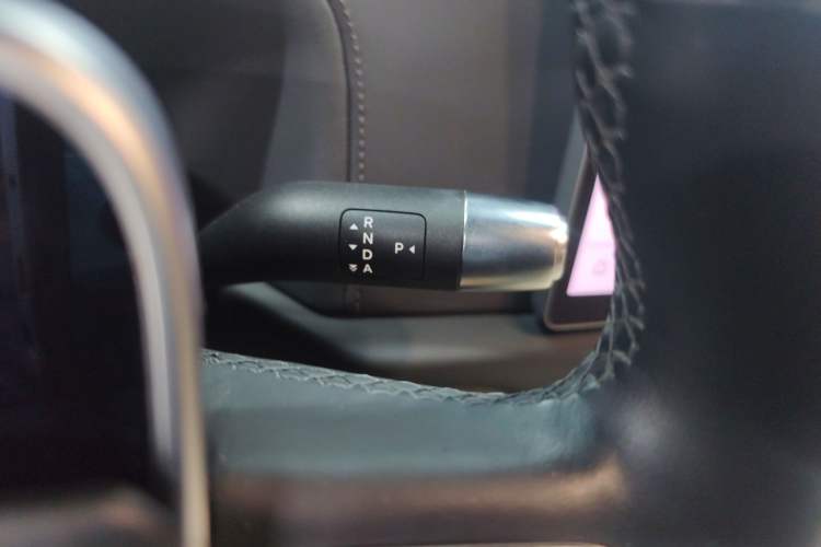 Used Li Auto L8 2023 Max model Gear Lever