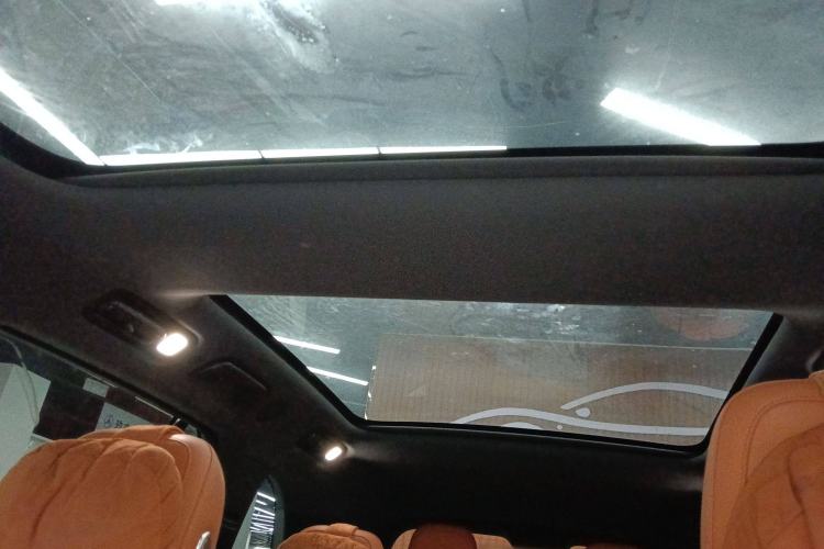 Used Li Auto L8 2023 Pro Model Headliner