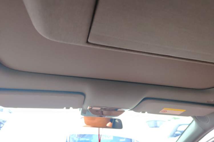 Used Li Auto L8 2023 Pro Model Headliner
