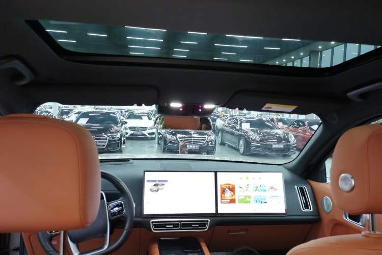 Used Li Auto L8 2023 Pro Model Headliner