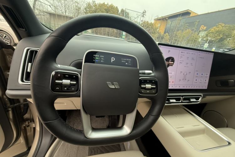 Used Li Auto L8 2023 Max model Interior 11