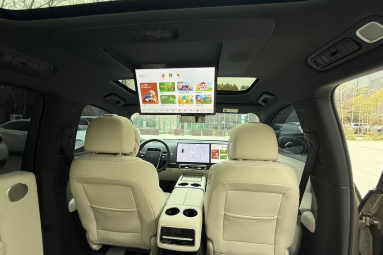 Used Li Auto L8 2023 Max model Interior 12