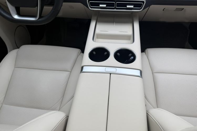Used Li Auto L8 2023 Max model Interior 13