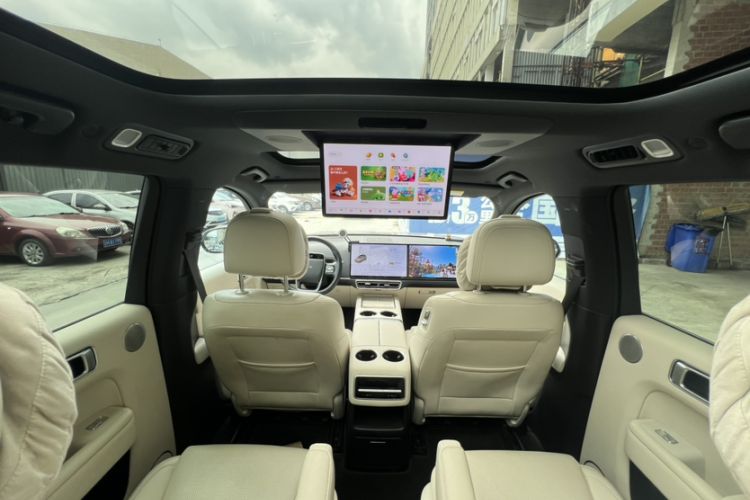 Used Li Auto L8 2023 Max model Interior 3
