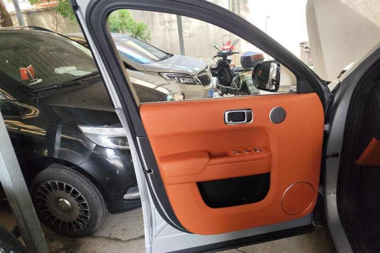 Used Li Auto L8 2023 Max model Interior 7