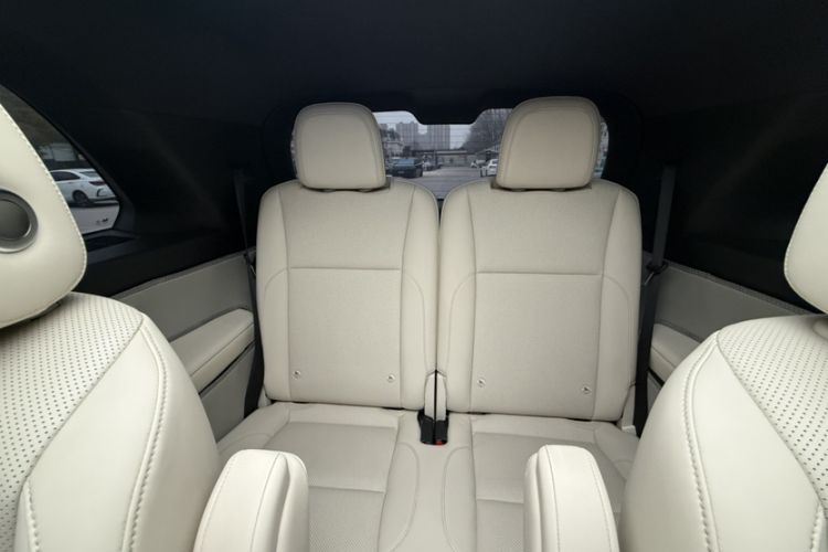 Used Li Auto L8 2023 Max model Interior 8