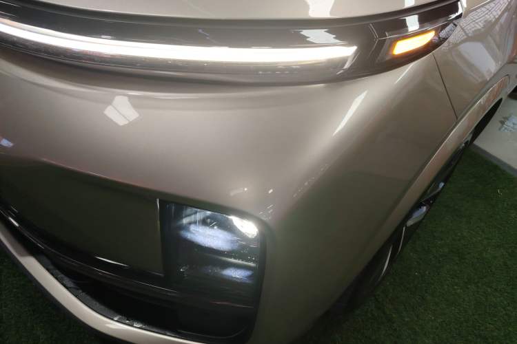 Used Li Auto L8 2023 Max model Left Front Headlight