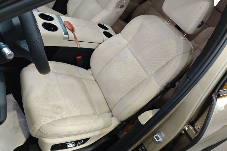 Used Li Auto L8 2023 Pro Model Left Front Seat