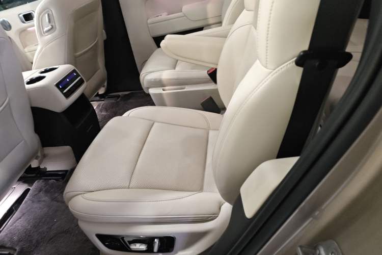 Used Li Auto L8 2023 Pro Model Left Rear Seat