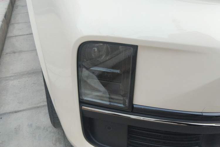 Used Li Auto L8 2023 Pro Model Right Front Headlight