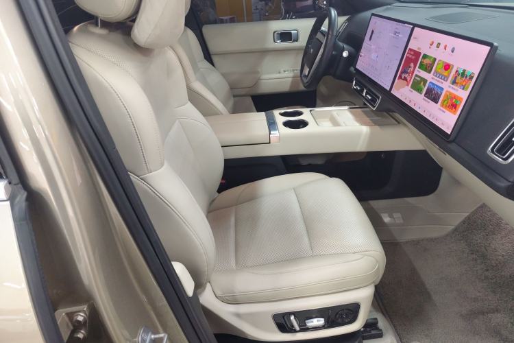 Used Li Auto L8 2023 Max model Right Front Seat