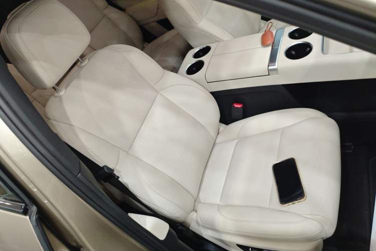 Used Li Auto L8 2023 Pro Model Right Front Seat