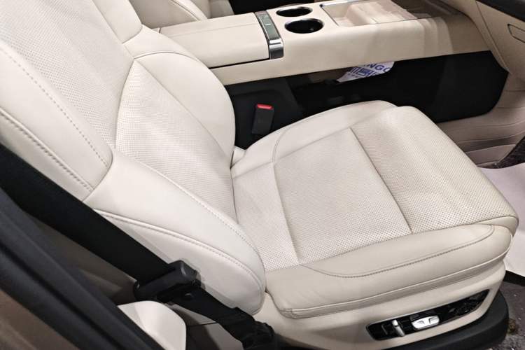 Used Li Auto L8 2023 Pro Model Right Front Seat