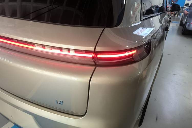 Used Li Auto L8 2023 Pro Model Right Rear Taillight