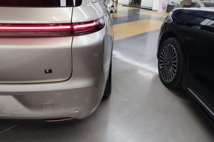 Used Li Auto L8 2023 Pro Model Right Rear Taillight