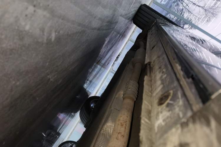 Used Li Auto L8 2023 Pro Model Right Side Sill