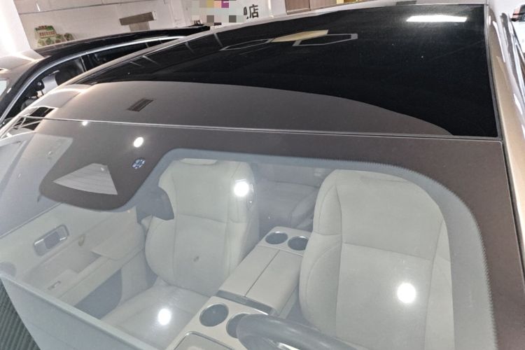 Used Li Auto L8 2023 Pro Model Roof