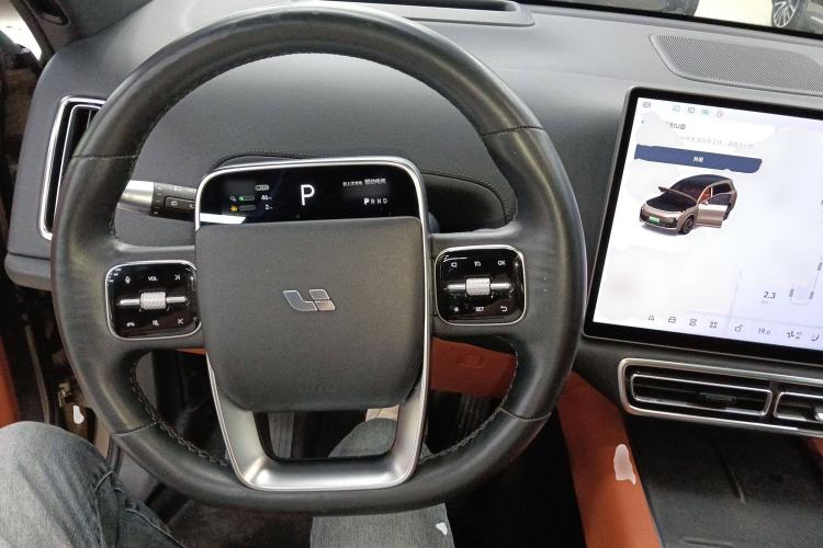 Used Li Auto L8 2023 Pro Model Steering Wheel