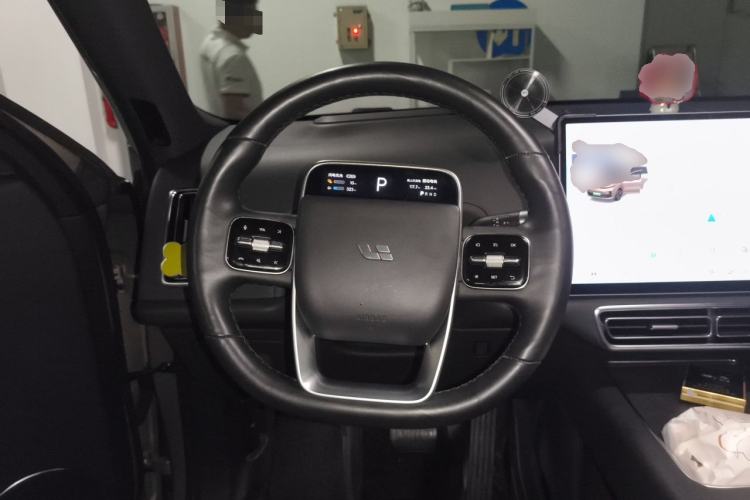 Used Li Auto L8 2023 Pro Model Steering Wheel
