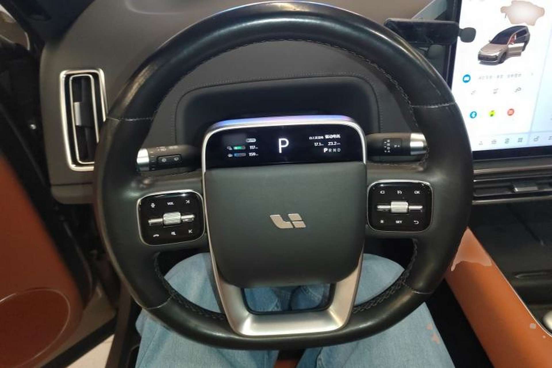 Used Li Auto L8 2023 Pro Model Steering Wheel