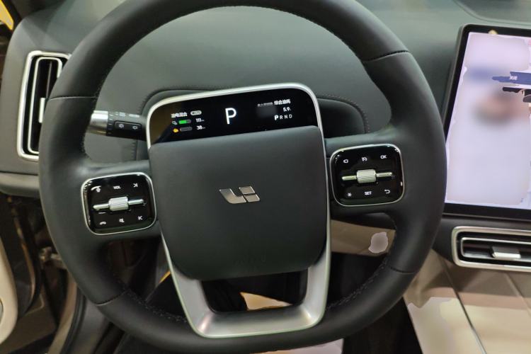 Used Li Auto L8 2023 Pro Model Steering Wheel