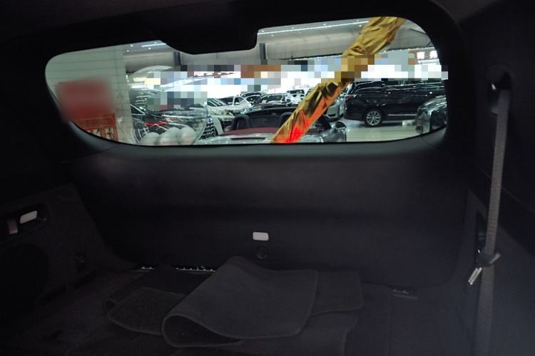 Used Li Auto L8 2023 Pro Model Trunk
