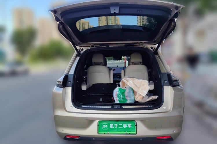 Used Li Auto L8 2023 Pro Model Trunk