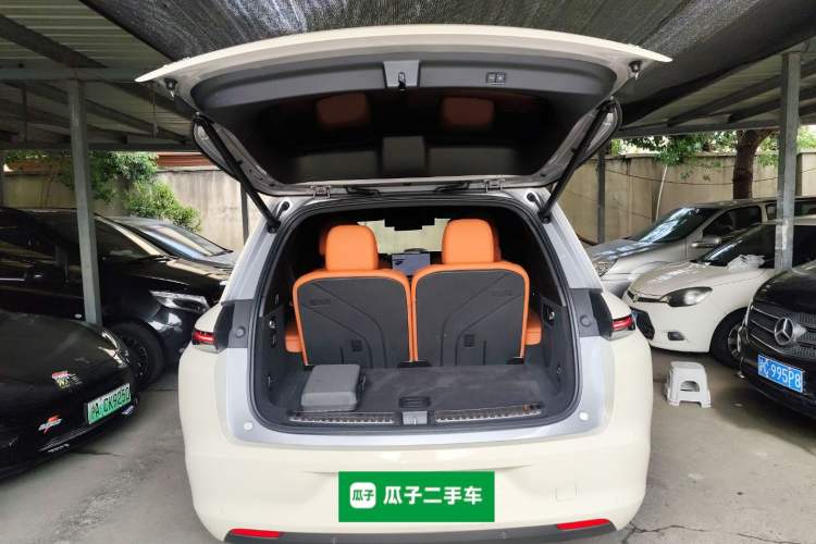 Used Li Auto L8 2023 Max model Trunk