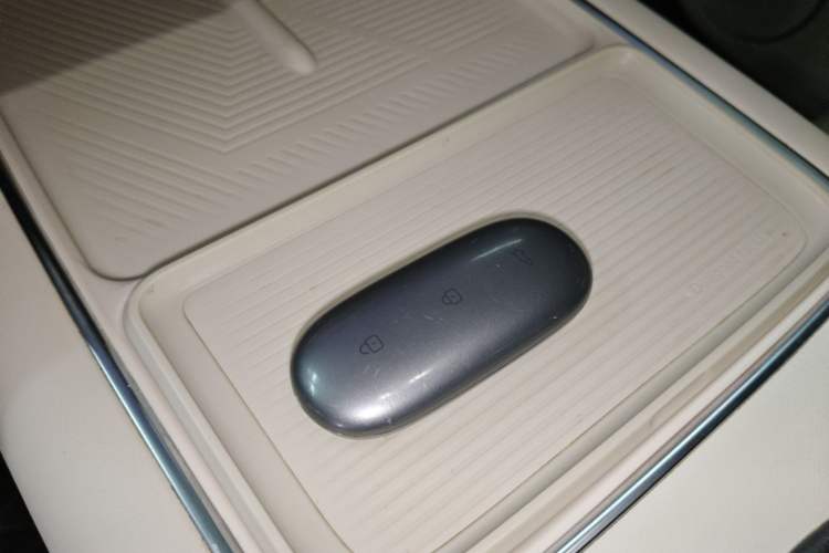 Used Li Auto L8 2023 Air model Vehicle Key