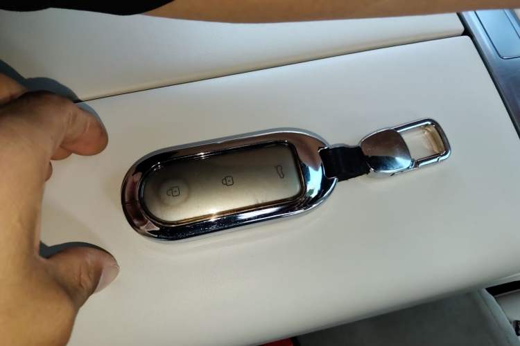 Used Li Auto L8 2023 Pro Model Vehicle Key