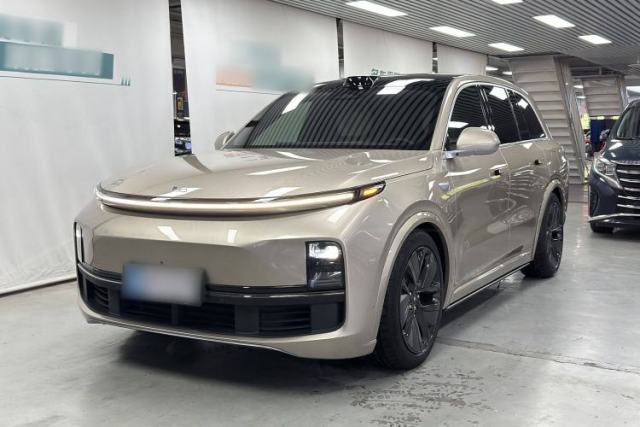 Used Li Auto L8 2023 Max model