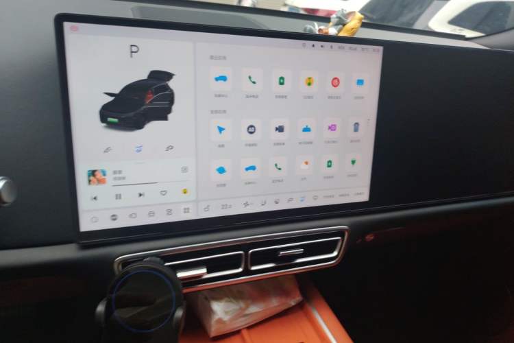 Used Li Auto L8 2024 Ultra Model Audio And AC Panel
