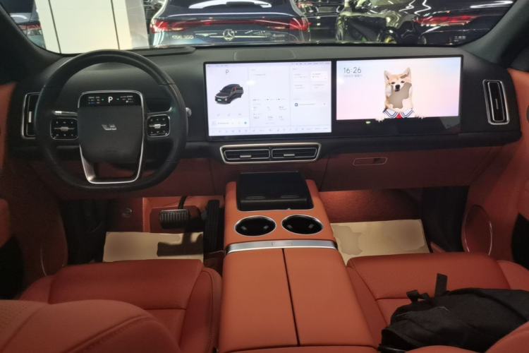 Used Li Auto L8 2024 Pro Model Center Console