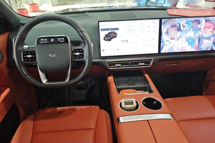 Used Li Auto L8 2024 Pro Model Center Console